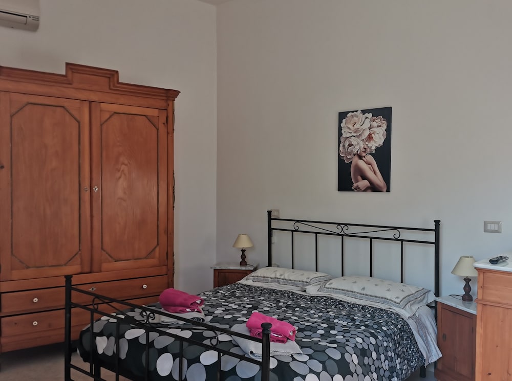 Comfort Room photo 1