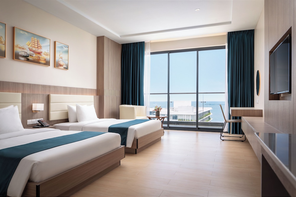 Deluxe Twin Room - Photo 1