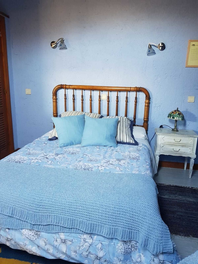 Twin Room, 2 Twin Beds photo 2