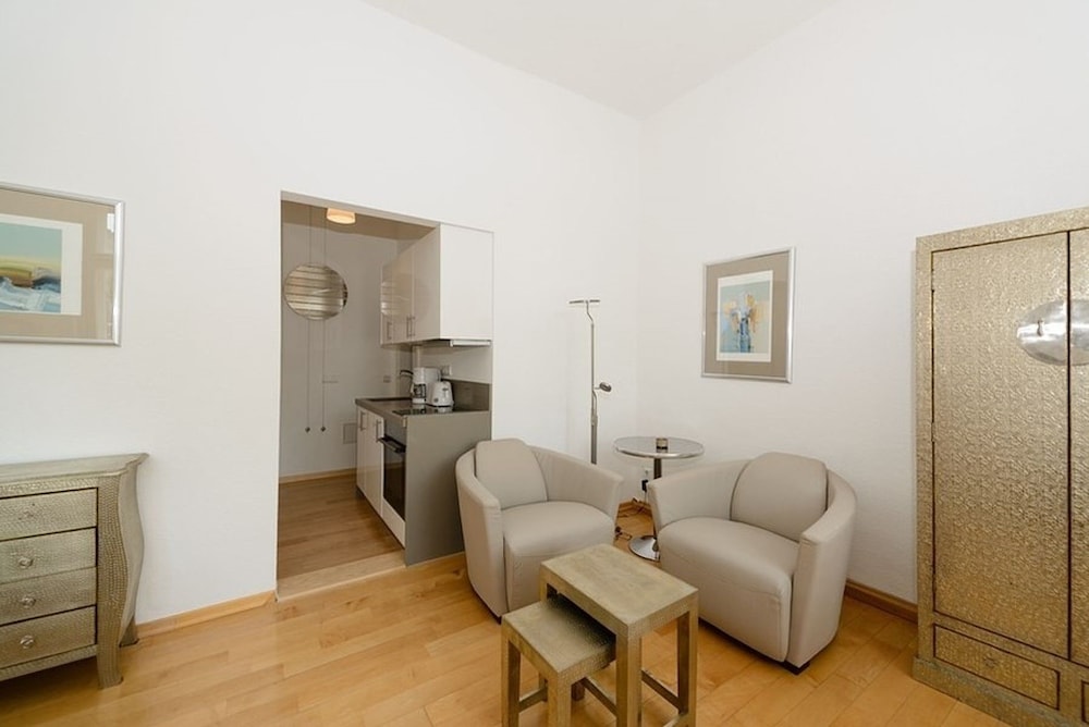 Apartment (Seerose) photo 1