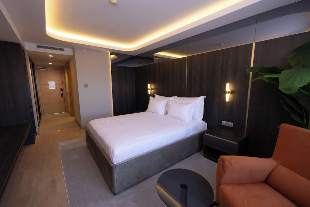 Standard Double Room - Photo 2