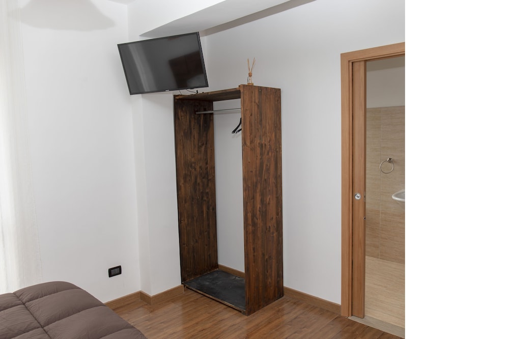 Basic Room photo 2