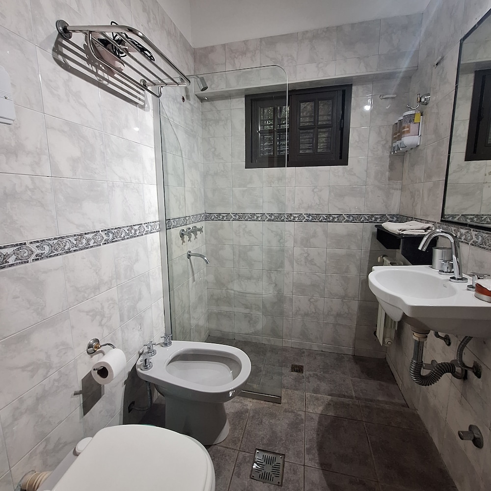 Superior Quadruple Room photo 3