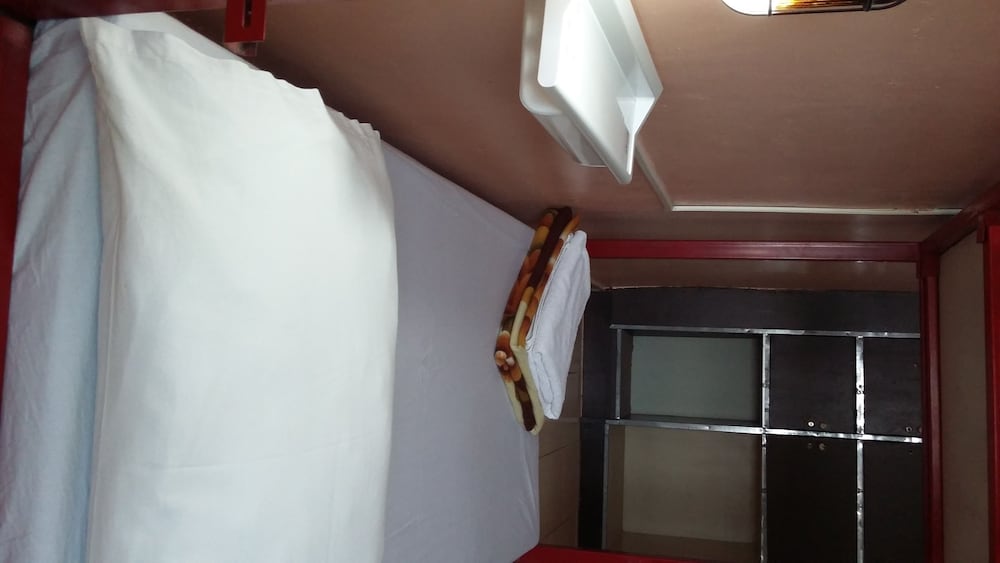 Shared Dormitory, Women only, City View