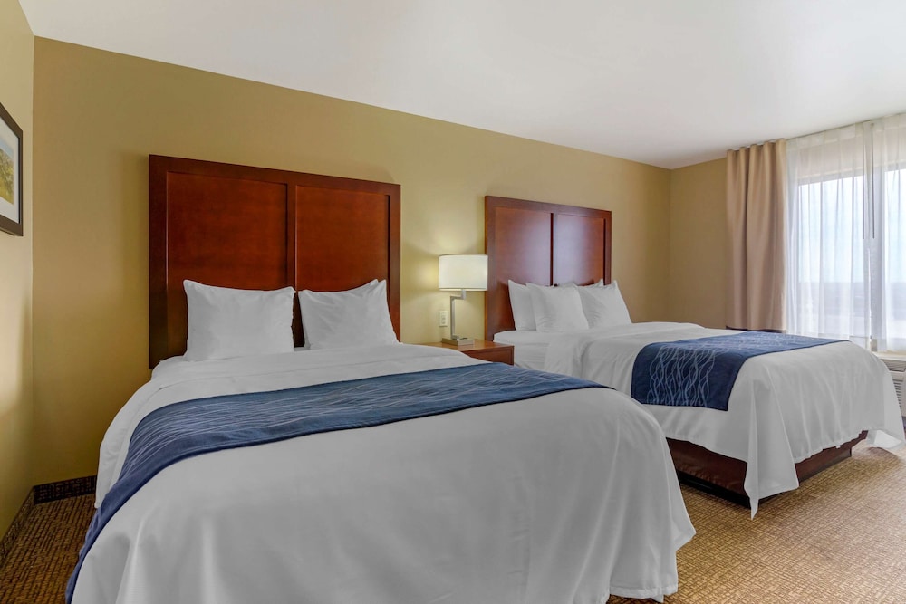 Standard Room, 2 Queen Beds, Non Smoking photo 1