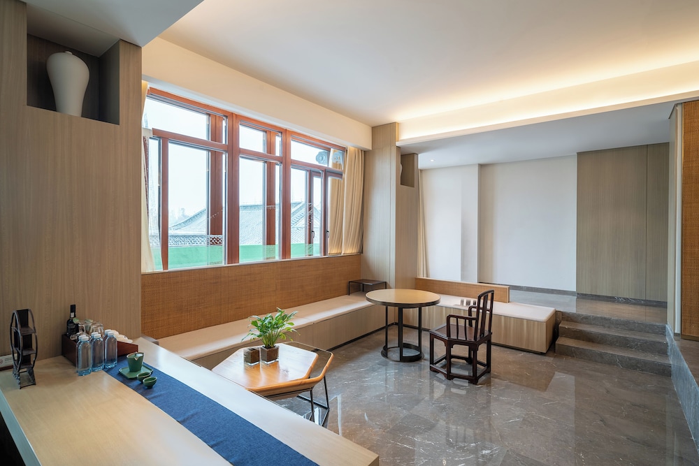 Grand Suite, Lake View photo 3