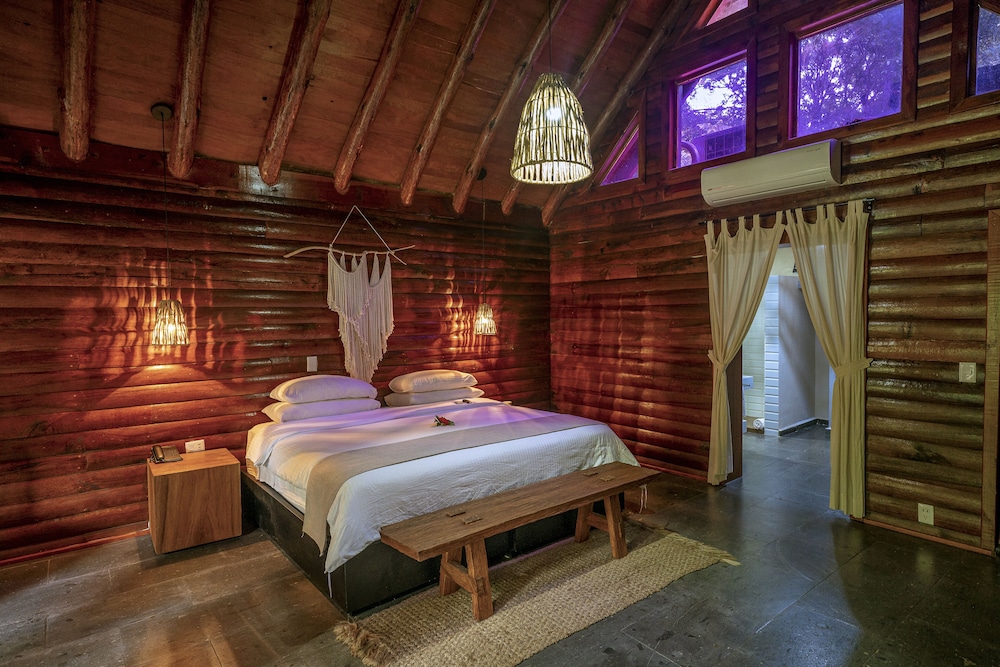 Honeymoon Room, 1 King Bed