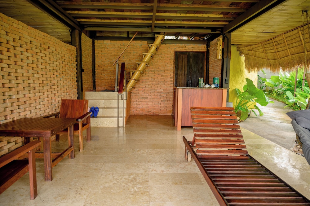 Bamboo Duplex Suite Villa 6 - Photo 14