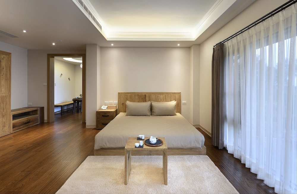 Deluxe Double Room photo 2