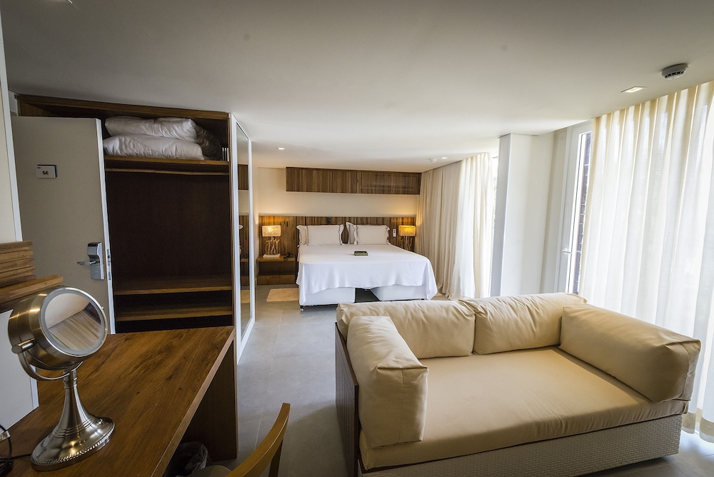 Suite (Perrier Jouet) photo 1