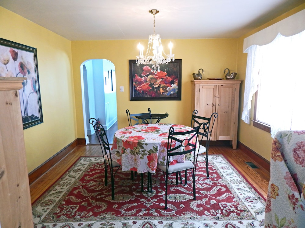 Swan Cottage photo 3