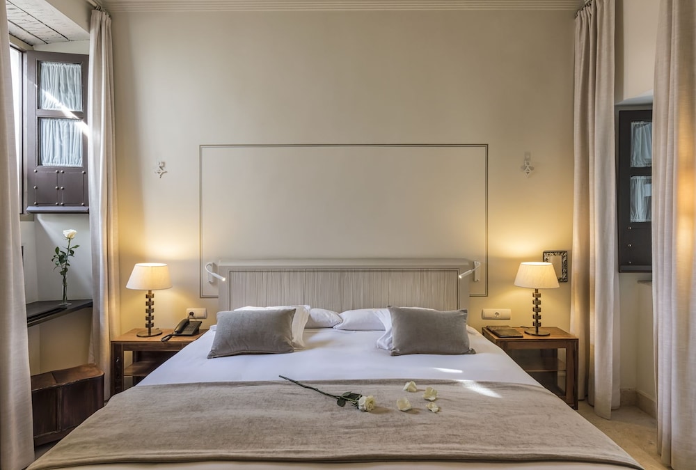 Superior Double Room - Photo 3