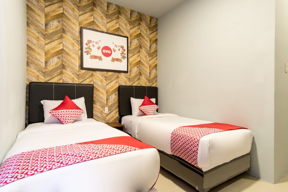 Standard Twin Room - Photo 2