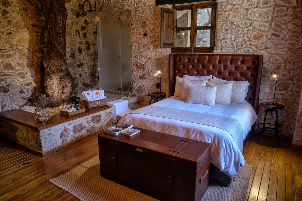 Romantic Room, 1 Queen Bed