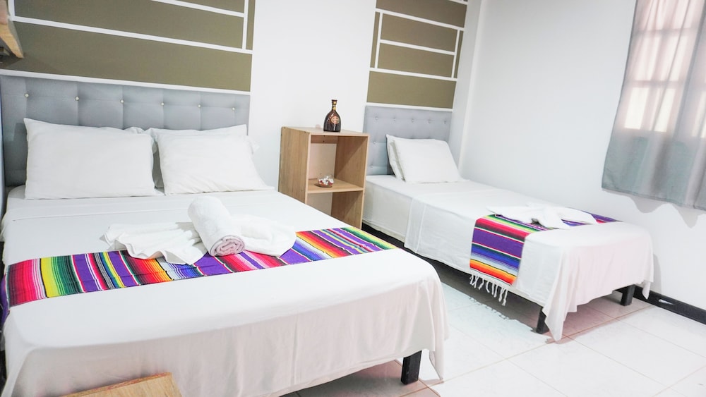Standard Triple Room - Photo 7