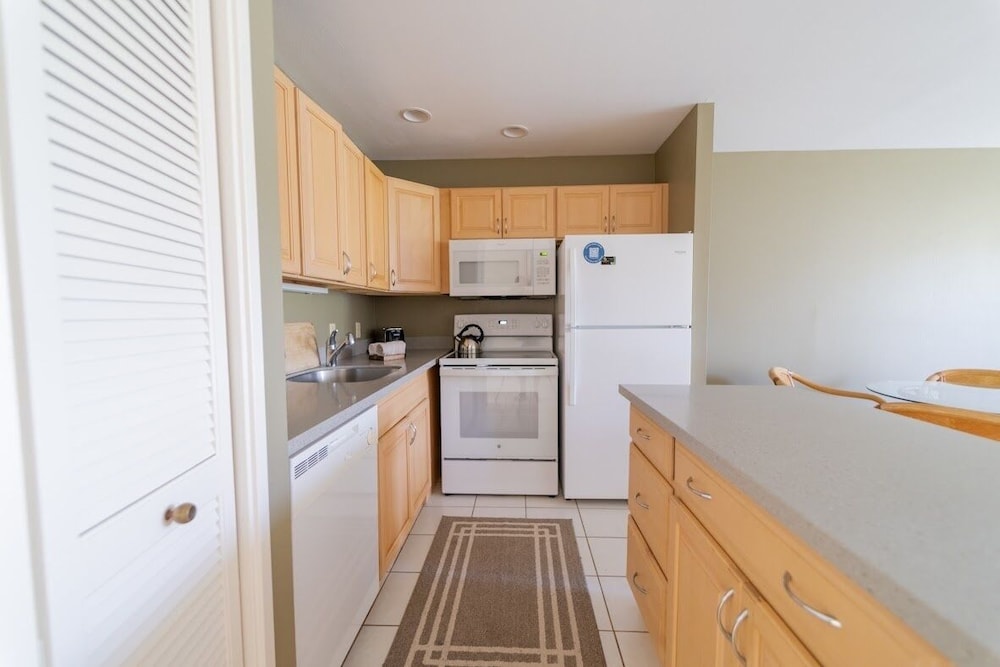 Condo, 1 Bedroom photo 3