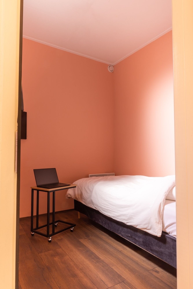 Business Room photo 1