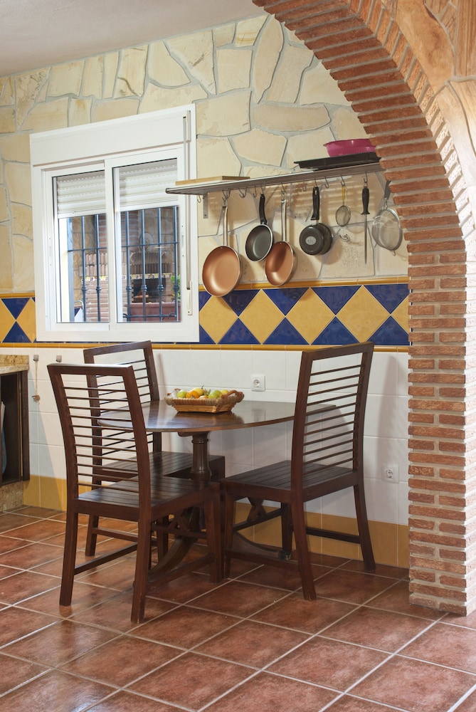 Ferienhus med privat svømmebasseng nær andalusisk landsby Comares, Malaga, Bilde 11
