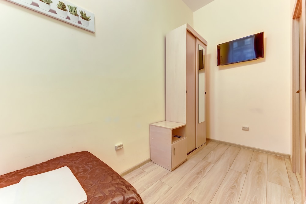 Economy Single Room