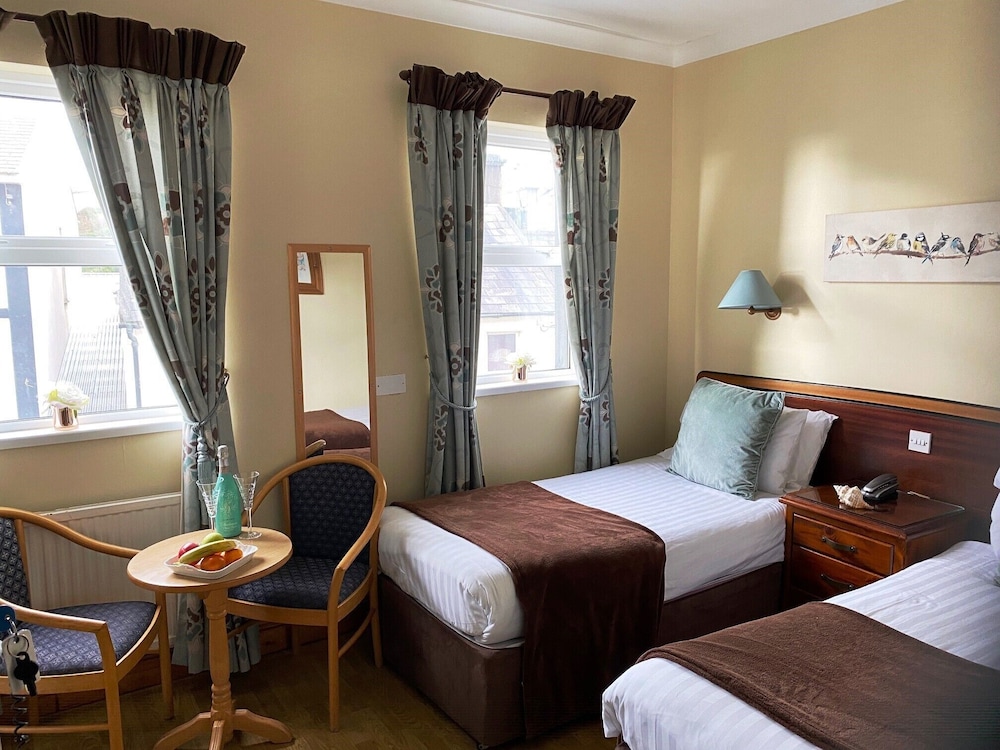 Twin Room, Ensuite