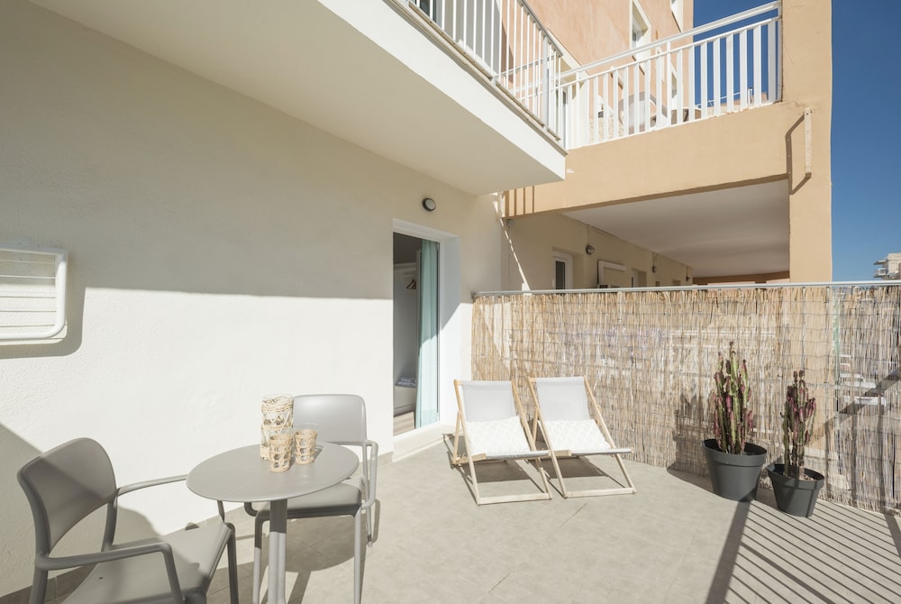 Superior Twin Room, Terrace photo 3