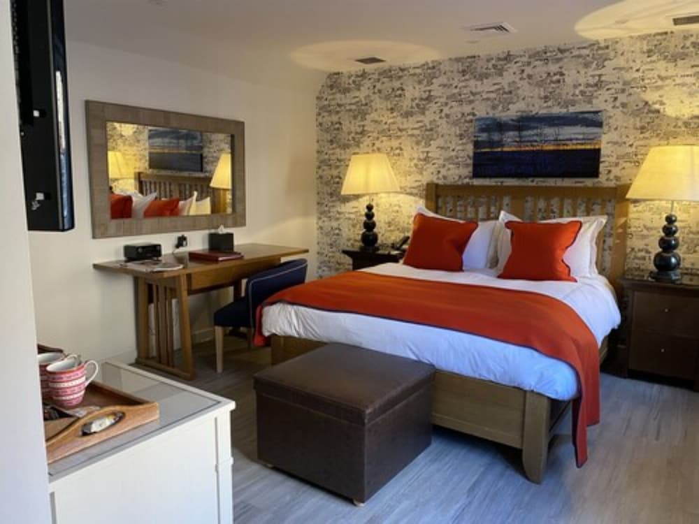 Comfy King Room - Photo 7