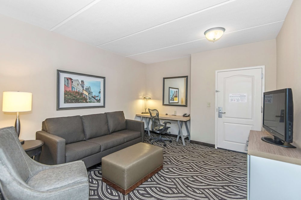 Room, 1 King Bed, Accessible
