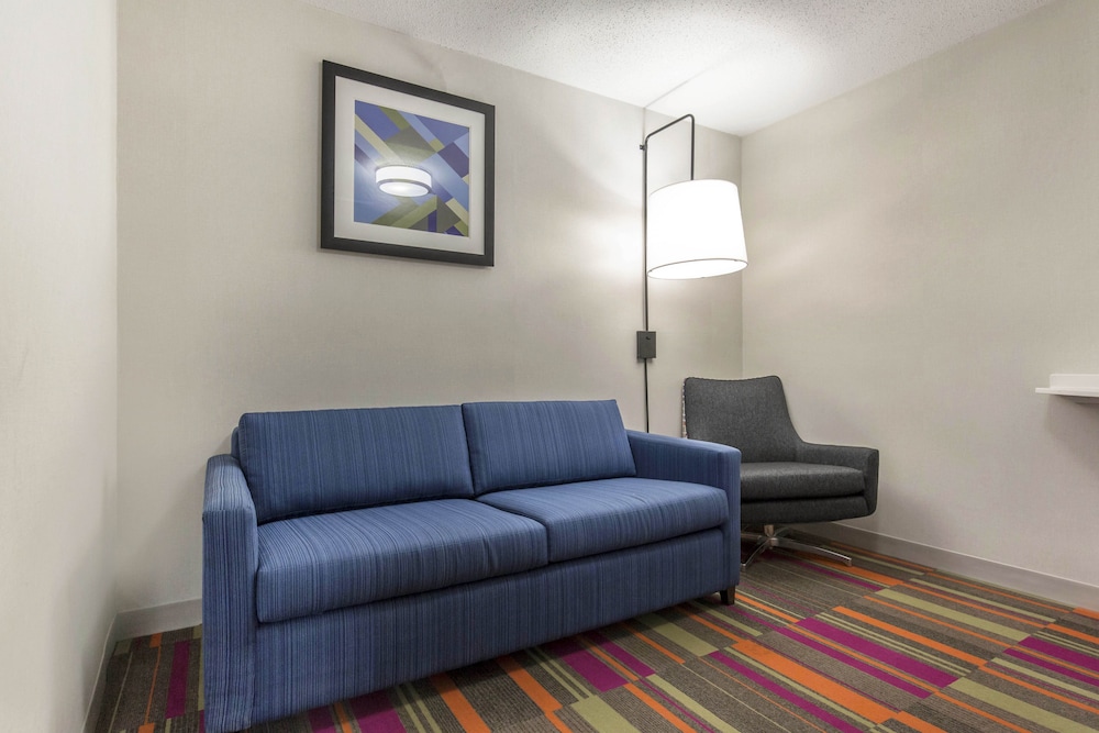 Studio Suite, 2 Queen Beds - Photo 4