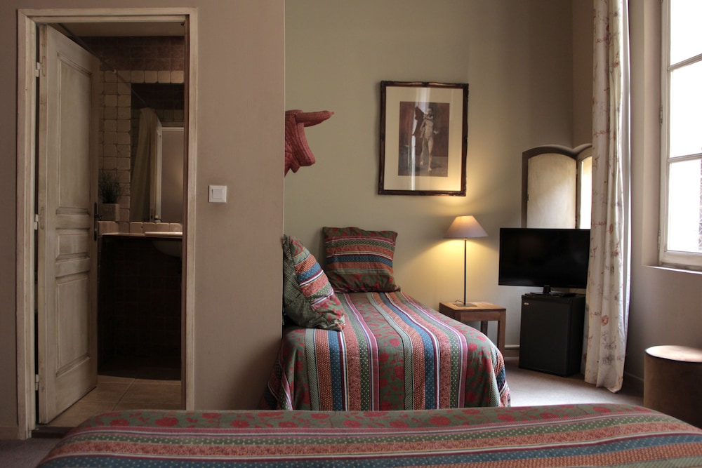 Deluxe Triple Room photo 3