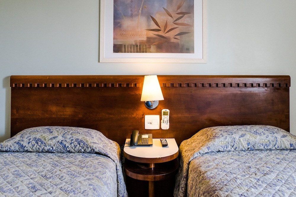 Standard Twin Room, Non Smoking photo 2