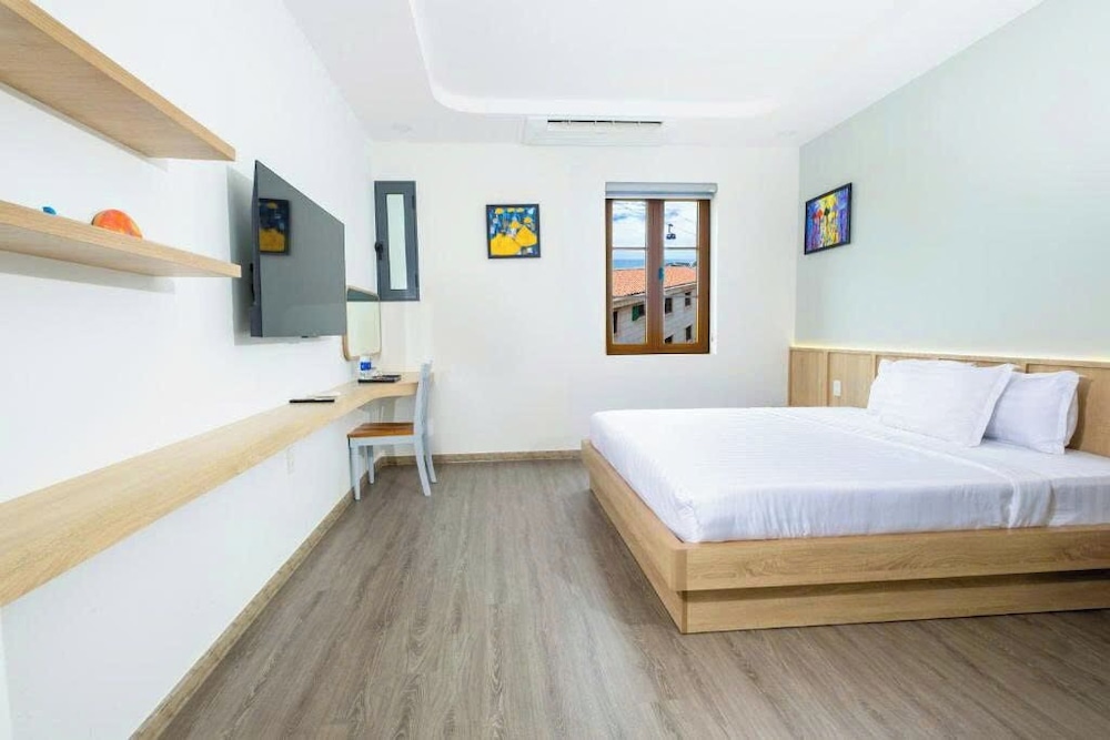 Deluxe Double Room, Beach View