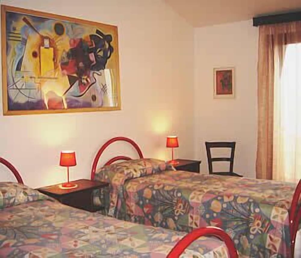 Triple Room photo 1