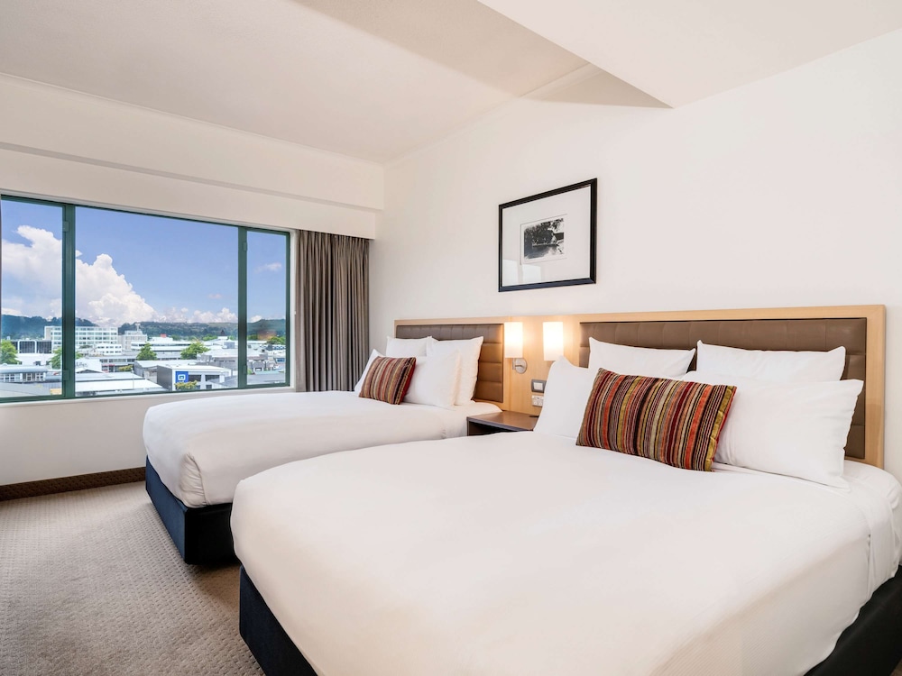 Twin Room, 2 Queen Beds, City View photo 1