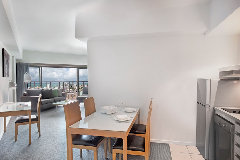 1 Bedroom Water View