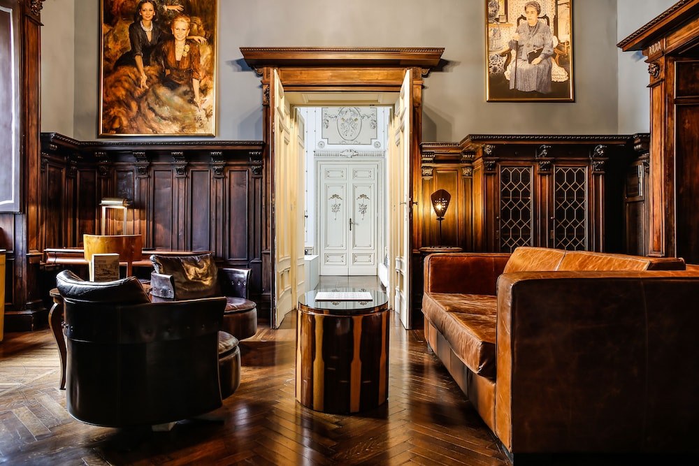 Suite, 2 Bedrooms (Noble floor)