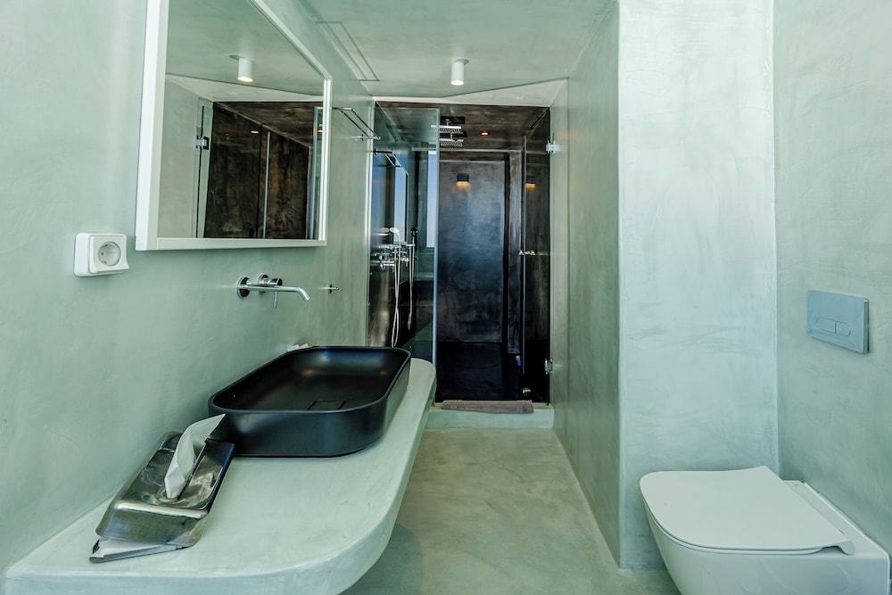 Honeymoon Double Room - Photo 6