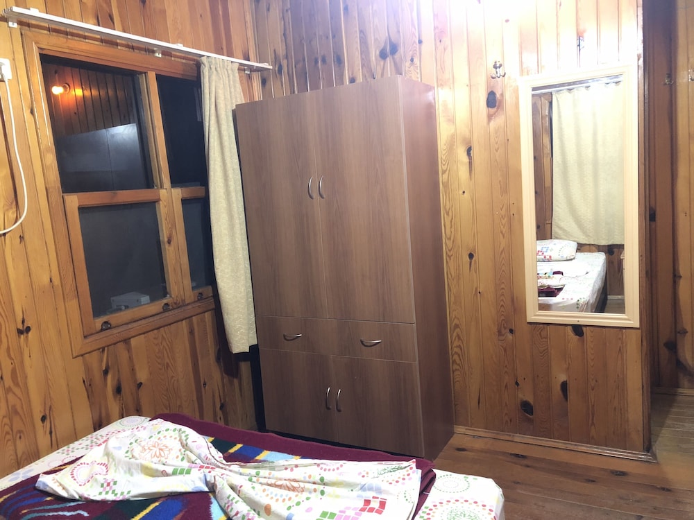 Basic Bungalow - Photo 7