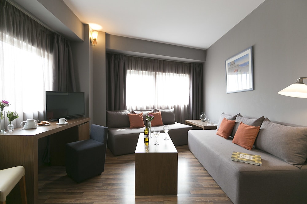 Classic Suite - Photo 6