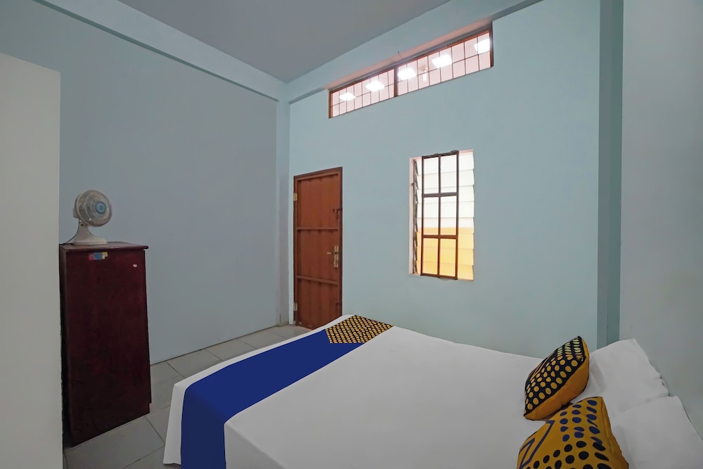 Economy Double Room photo 1