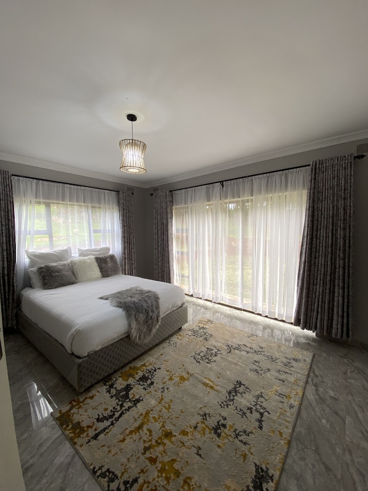 Deluxe Villa photo 1