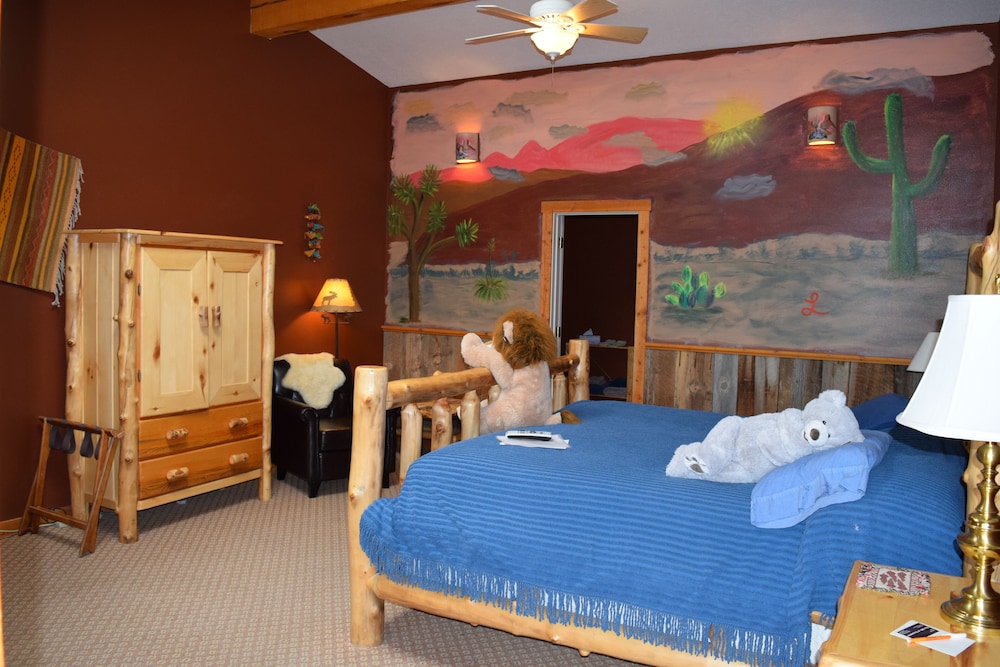 Standard Room, 1 King Bed photo 2