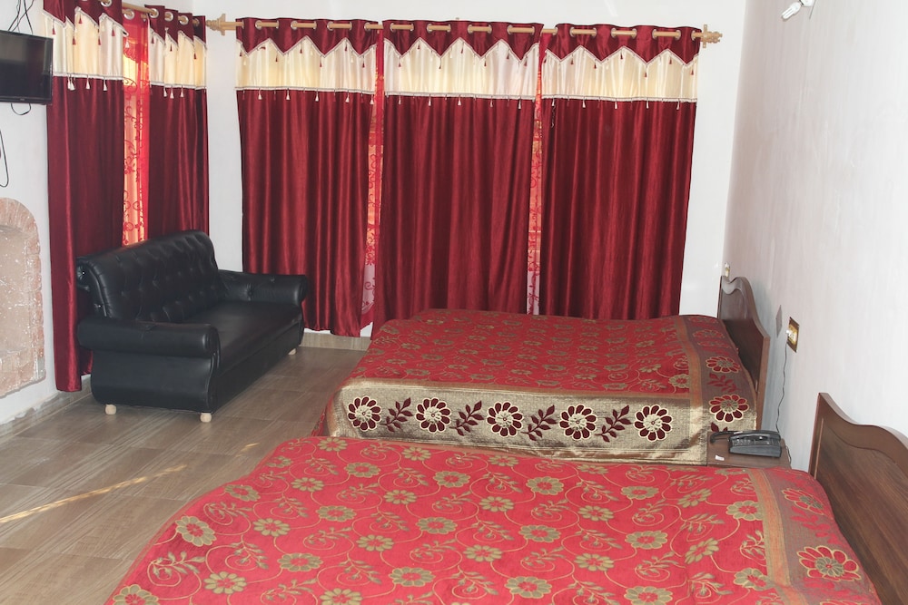 Family Twin Room, 6 Bedrooms, Hill View