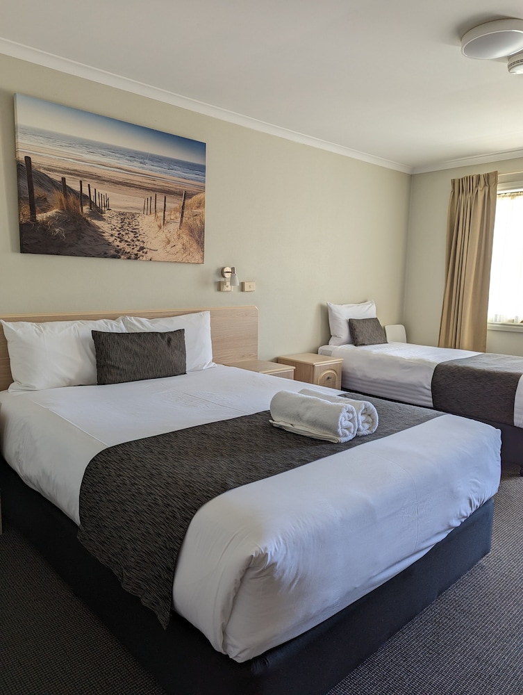 Executive Triple Room photo 1