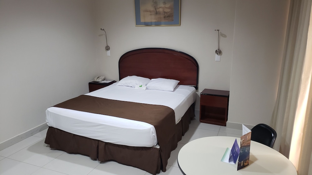 Executive Double Room - Photo 2
