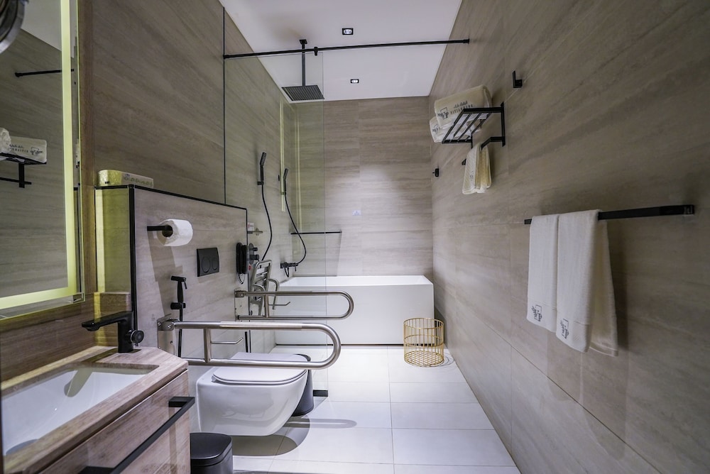 Suite- Disability Access