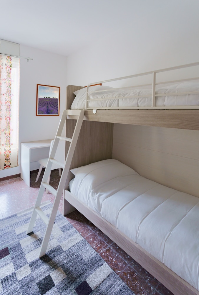 Family Quadruple Room photo 1