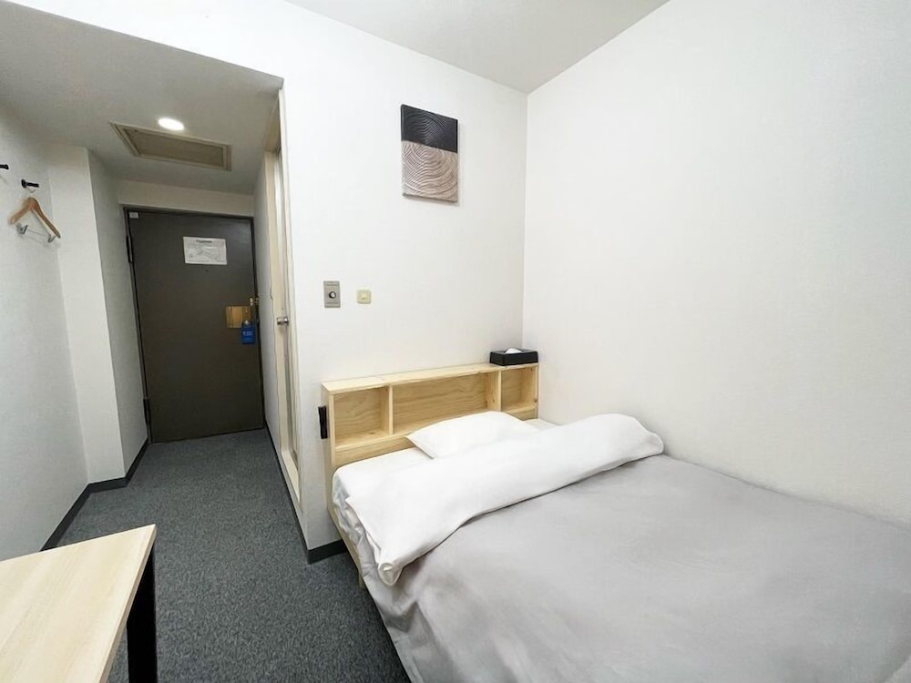 Single Room, Non Smoking photo 3