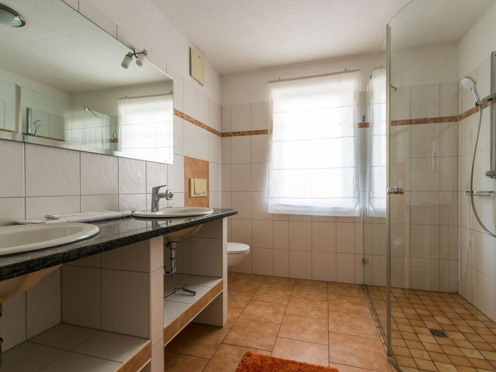 Apartment photo 3