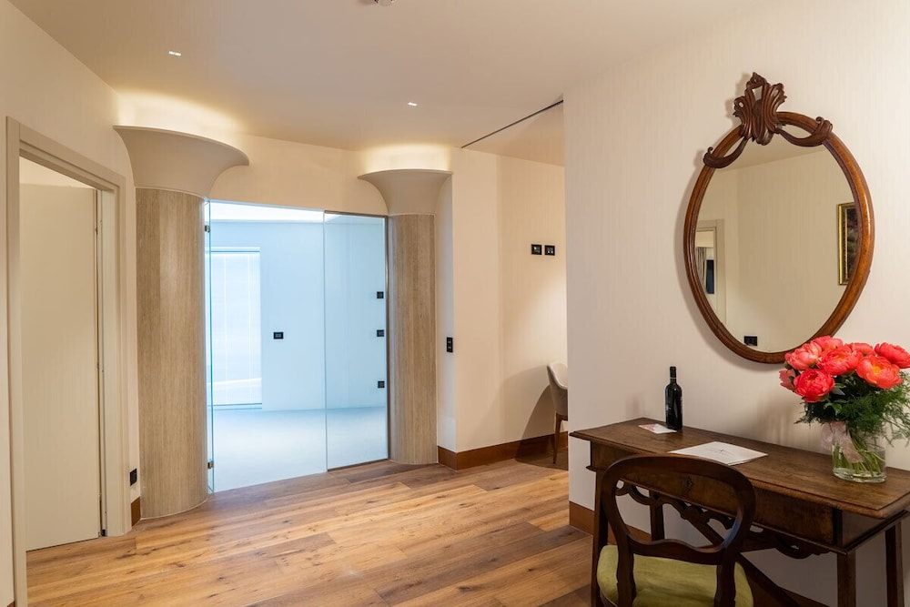Master Suite photo 2