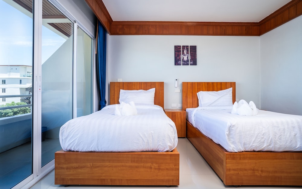 Superior Twin Room - Photo 10